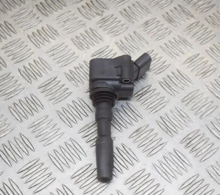 Volkswagen Polo V 6R High voltage ignition coil 77300012 04E905110M