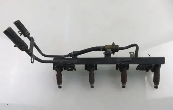 Fuel main line pipe