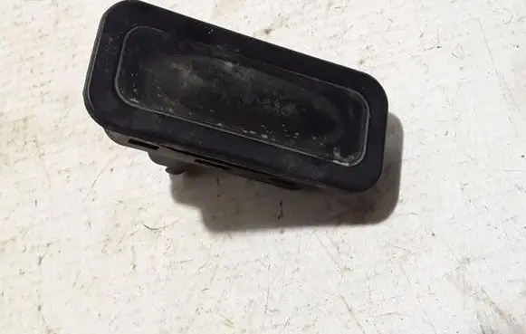 Renault Scenic II - Grand scenic II Tailgate opening switch 8200076258