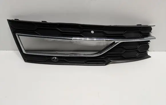 Front bumper lower grill