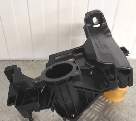 Ford Kuga I Other engine bay part 9674482280