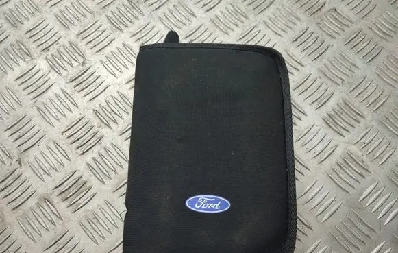 Ford C-MAX II Owners service history hand book 