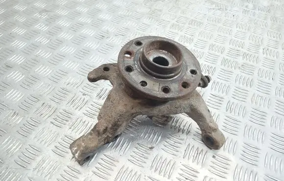 Opel Zafira A Front wheel hub spindle knuckle