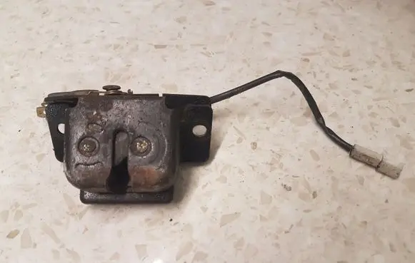 KIA Sorento Loading door lock 