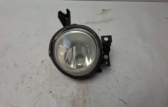 Volkswagen Touareg I Front fog light 7L6941700E 89202281