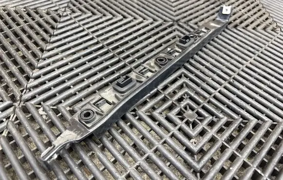 Alfa Romeo Stelvio Rear bumper mounting bracket 50535775