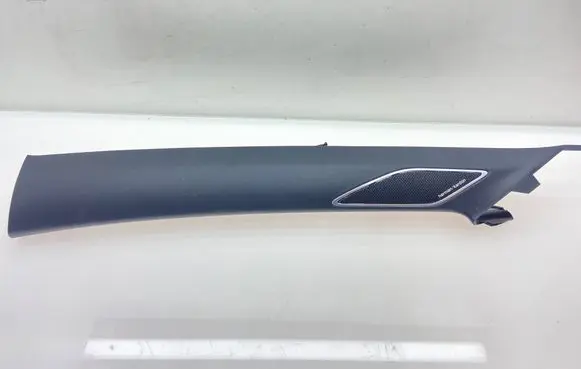Volkswagen Golf VIII (A) pillar trim 5H0867233L 495302575
