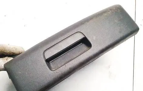 Volkswagen Jetta V Glove box 1K0882605B
