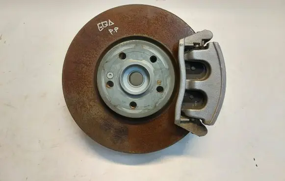Mercedes-Benz EQA Front wheel hub 