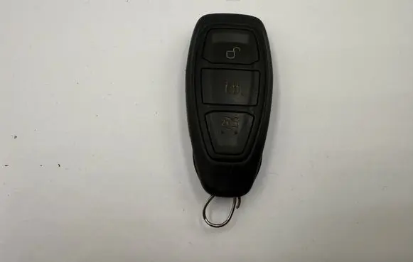 Ford Focus Ignition key/card 7S7T-15K601-ED