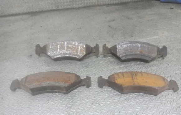 Ford Puma Brake pads (front) 