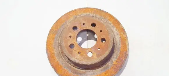 Volvo S60 Rear brake disc neventiliuojamas