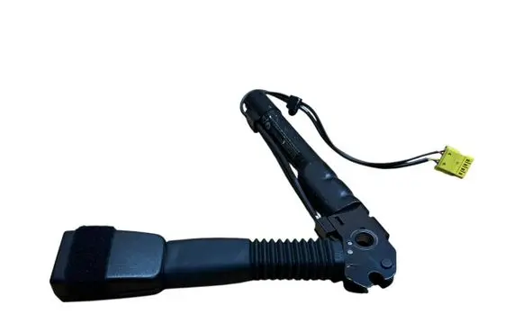 BMW 6 F12 F13 Front seatbelt buckle 7261945 34098856