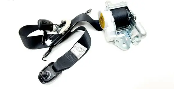 Lexus CT 200H Front seatbelt 7S7850P J082501