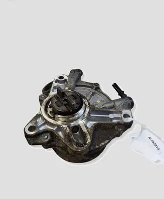 Ford Kuga I Vacuum pump