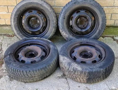 Peugeot 307 R15 steel rim 