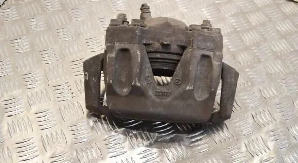 Mercedes-Benz E W212 Front brake caliper 2079348 13967282