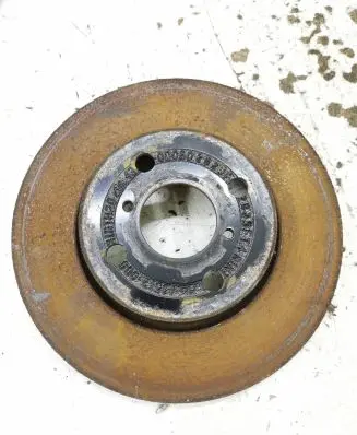 Toyota Yaris Front brake disc