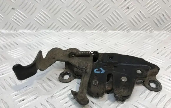 Nissan Qashqai+2 Engine bonnet/hood lock/catch