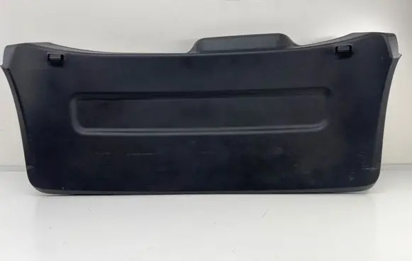 Nissan Ariya Tailgate trim 909005MP0A