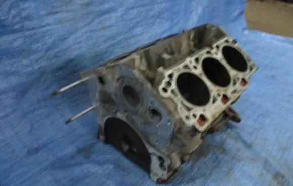 Chrysler Voyager Engine block 