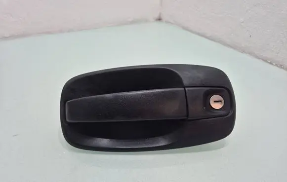 Opel Vivaro Front door exterior handle 