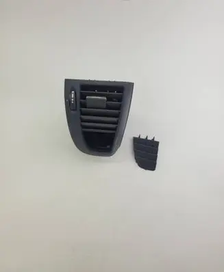 Mercedes-Benz Vito Viano W639 Dashboard side air vent grill/cover trim A6398300154