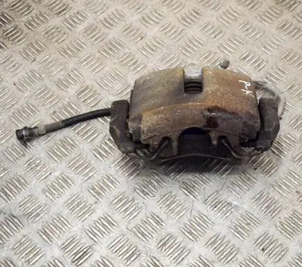 Volkswagen Polo V 6R Front brake caliper
