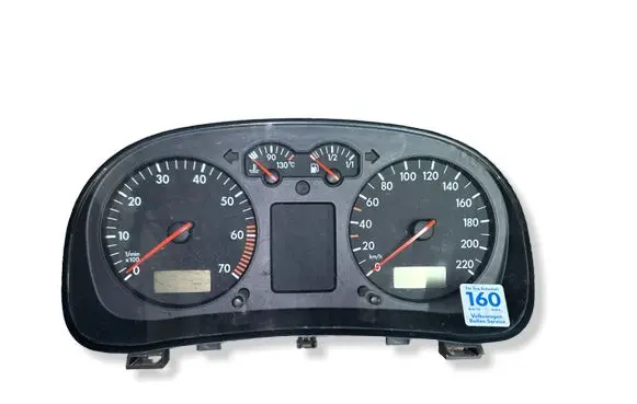 Volkswagen Golf IV Speedometer (instrument cluster) 1J0919860
