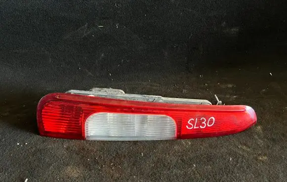 Ford C-MAX I Rear/tail lights 3M5113N411AA