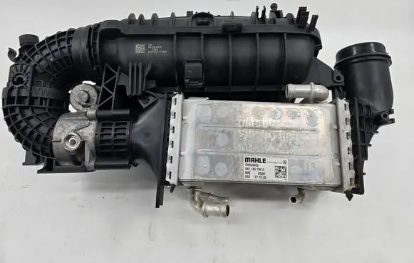 Audi Q3 F3 Intake manifold 05E129709H 04E145785F