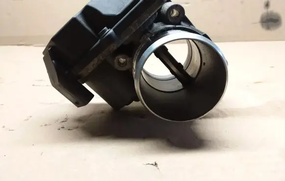 KIA Ceed Throttle valve 351002A900
