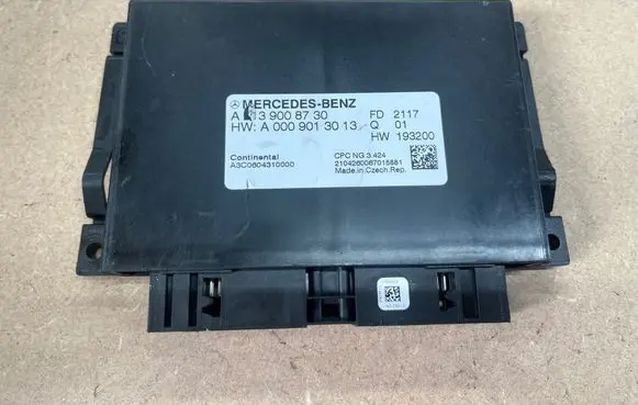 Mercedes-Benz E W213 Torque split ecu control unit/module A2139008730 39008730 A3C0604310000