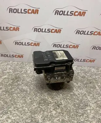 Toyota Avensis T250 ABS Pump 2265100416