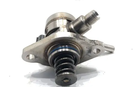 Opel Astra K Fuel injection high pressure pump 55510178