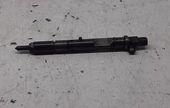Audi A4 S4 B6 8E 8H Fuel injector 059130201F 0432133795