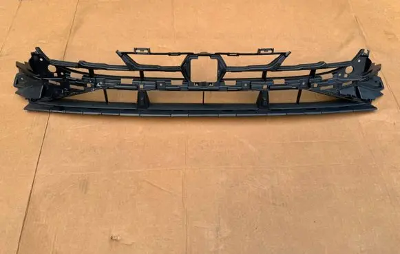 Audi A3 8Y Front bumper lower grill 8Y0807647E