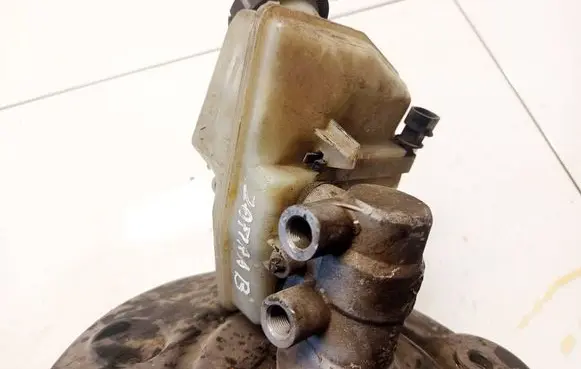 Opel Zafira B Master brake cylinder 32067277