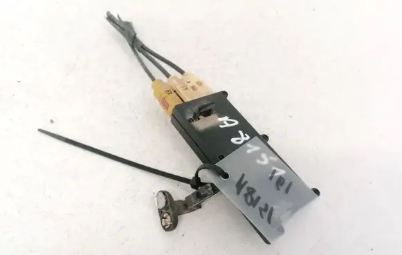 Volvo V50 Antenna control unit 30737918 28019207