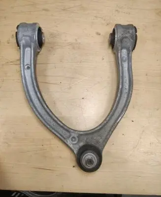Mercedes-Benz C W205 Front upper control arm/wishbone A2053305601