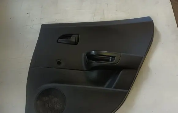 KIA Ceed Rear door card panel trim 833201H100