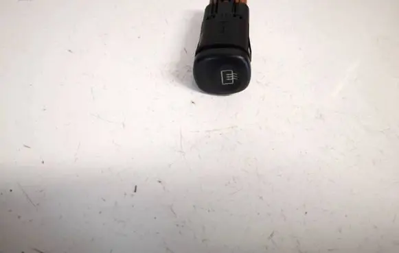 Ford Maverick Windscreen/window heater switch 3l8t18704aa