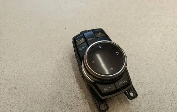 BMW 3 F30 F35 F31 Head unit multimedia control 9320288 11419110 1433524