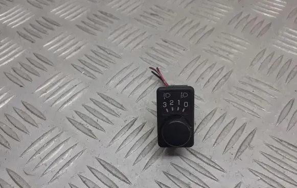 Nissan Primera Light relay 