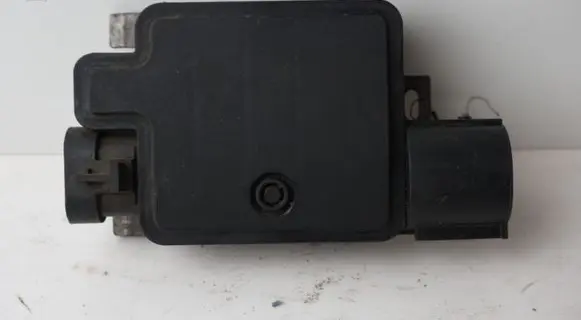 Ford Mondeo MK IV Coolant fan relay 940002904 000015861607