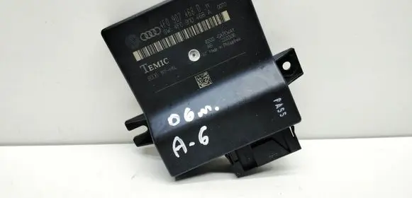 Audi A6 S6 C6 4F Gateway control module 4F0907468D