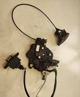Volkswagen Caddy Sliding door lock 2K0843654AG 16256 01072042007