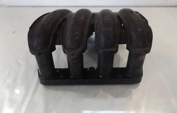 Nissan Micra Intake manifold