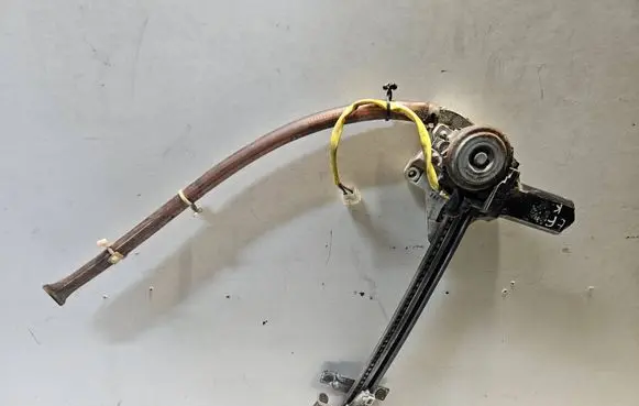 Mazda 323 F Front door window regulator with motor 61311