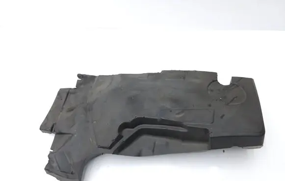 Engine bonnet/hood sound/heat insulation